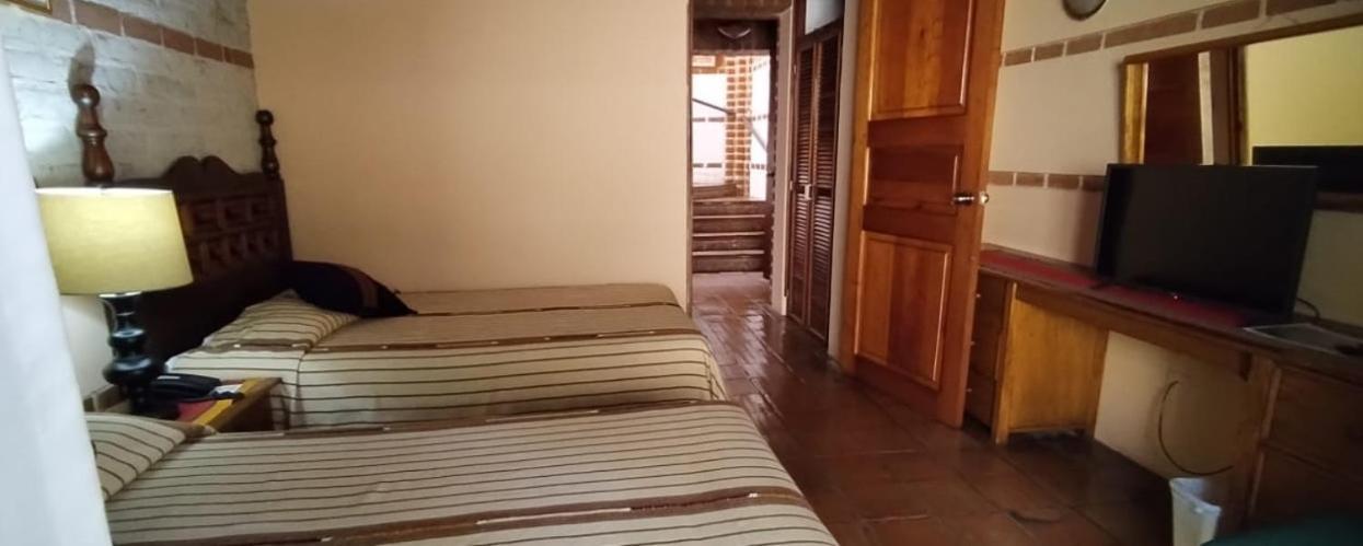 Hotel San Buenaventura De Atitlan Panajachel Exterior foto